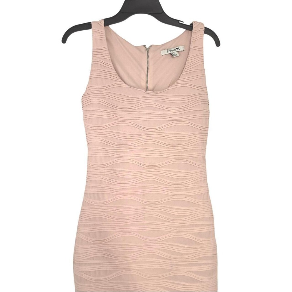 Forever 21 Pink bodycon dress size s